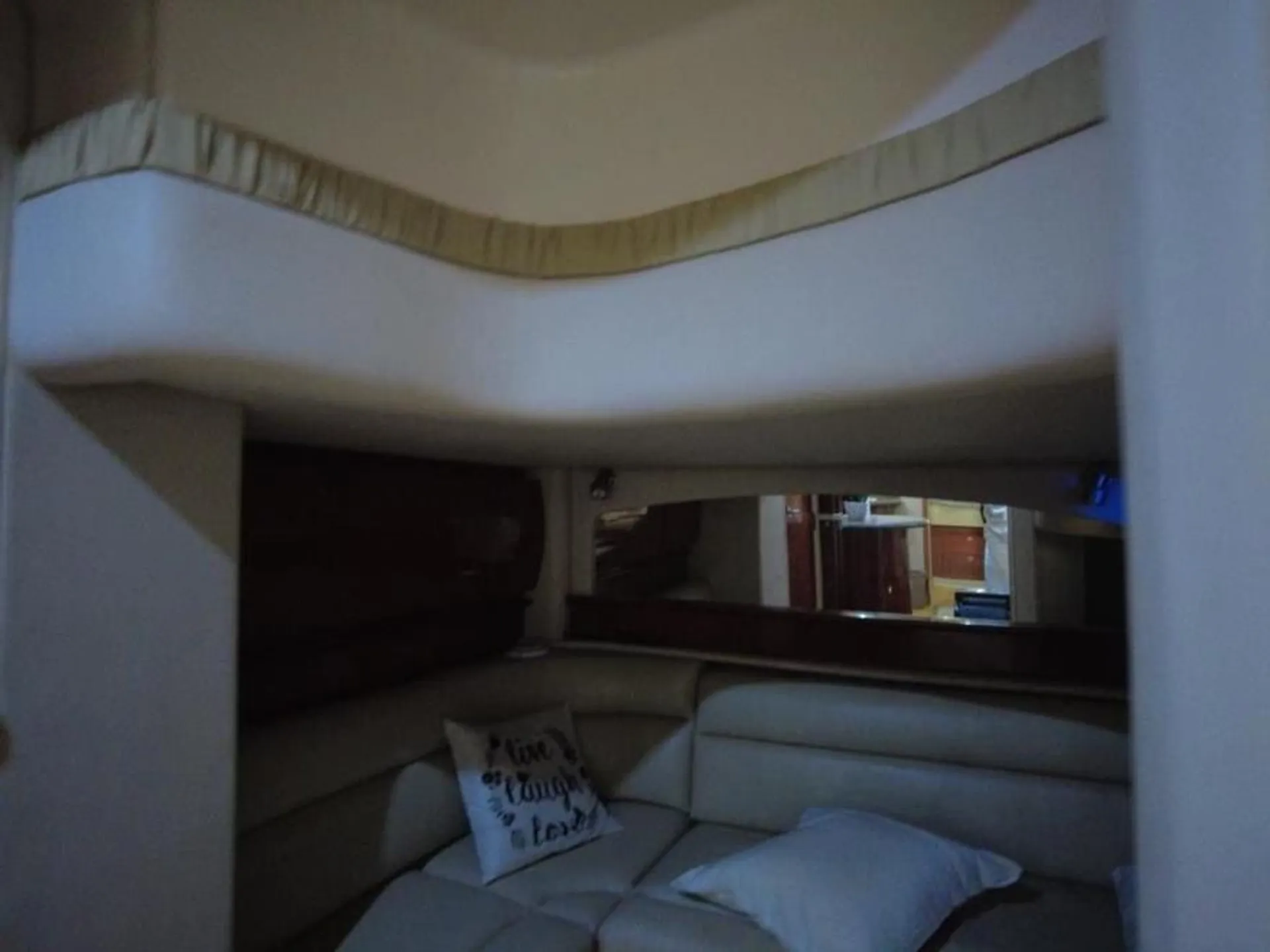 SEA RAY BOATS 400 Sundancer in Miami, FL — photo 2