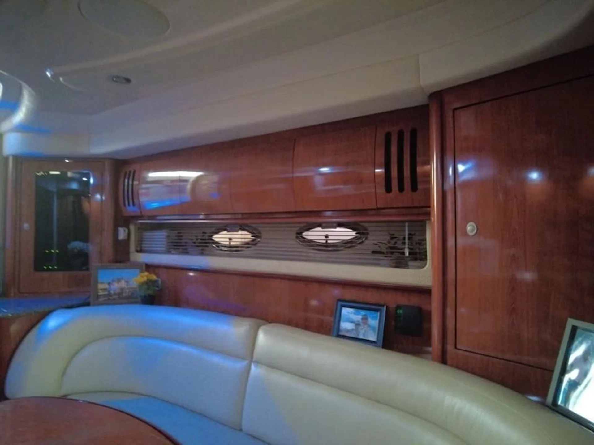 SEA RAY BOATS 400 Sundancer in Miami, FL — photo 7