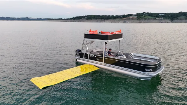 Rent a TAHOE PONTOONS pontoon in Austin, TX near me