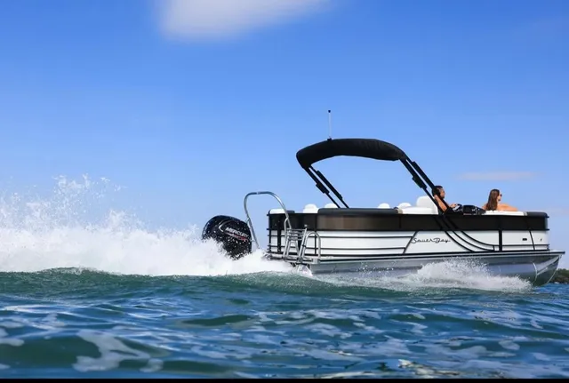 Rent a SOUTH BAY PONTOONS pontoon in Cape Coral, FL near me