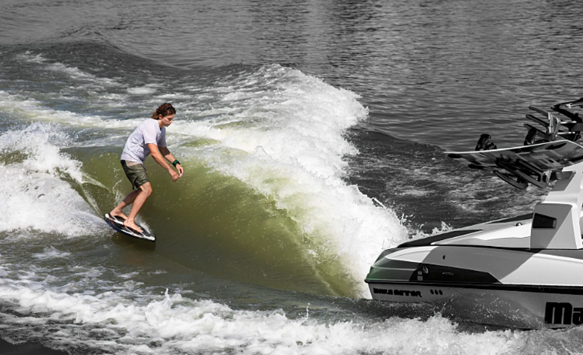 MALIBU BOATS WAKESETTER 25 LSV in Clear Lake, IA