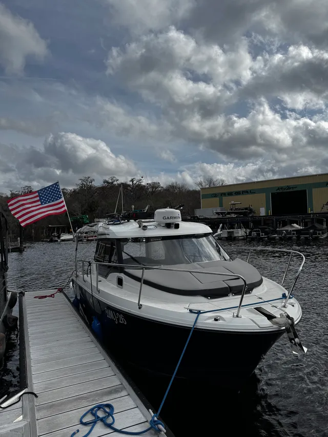 Rent a JEANNEAU cruiser in Sanford, FL near me