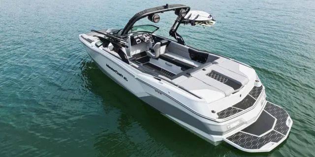 Rent a MASTERCRAFT BOATS ski and wakeboard in Mooresville, NC near me