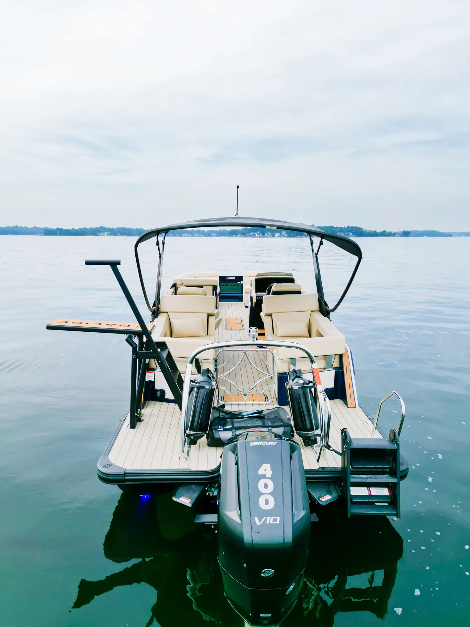 2026 Balise Pontoon (400HP) - Captained Pontoon Charters