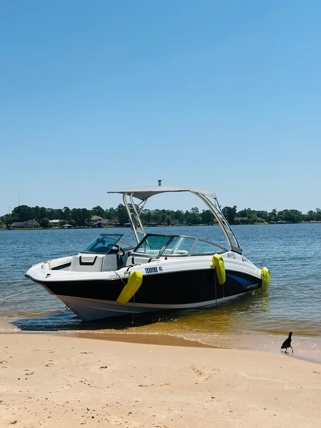 Rent a YAMAHA bow rider in Willis, TX near me