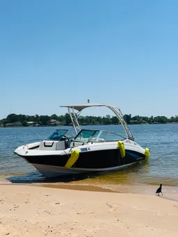 Family Jet Boat – Lake Conroe, Houston, Tubing Ready boat photo