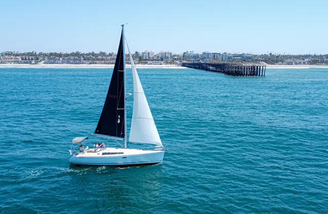 Rent a BENETEAU USA cruiser in Oceanside, CA near me