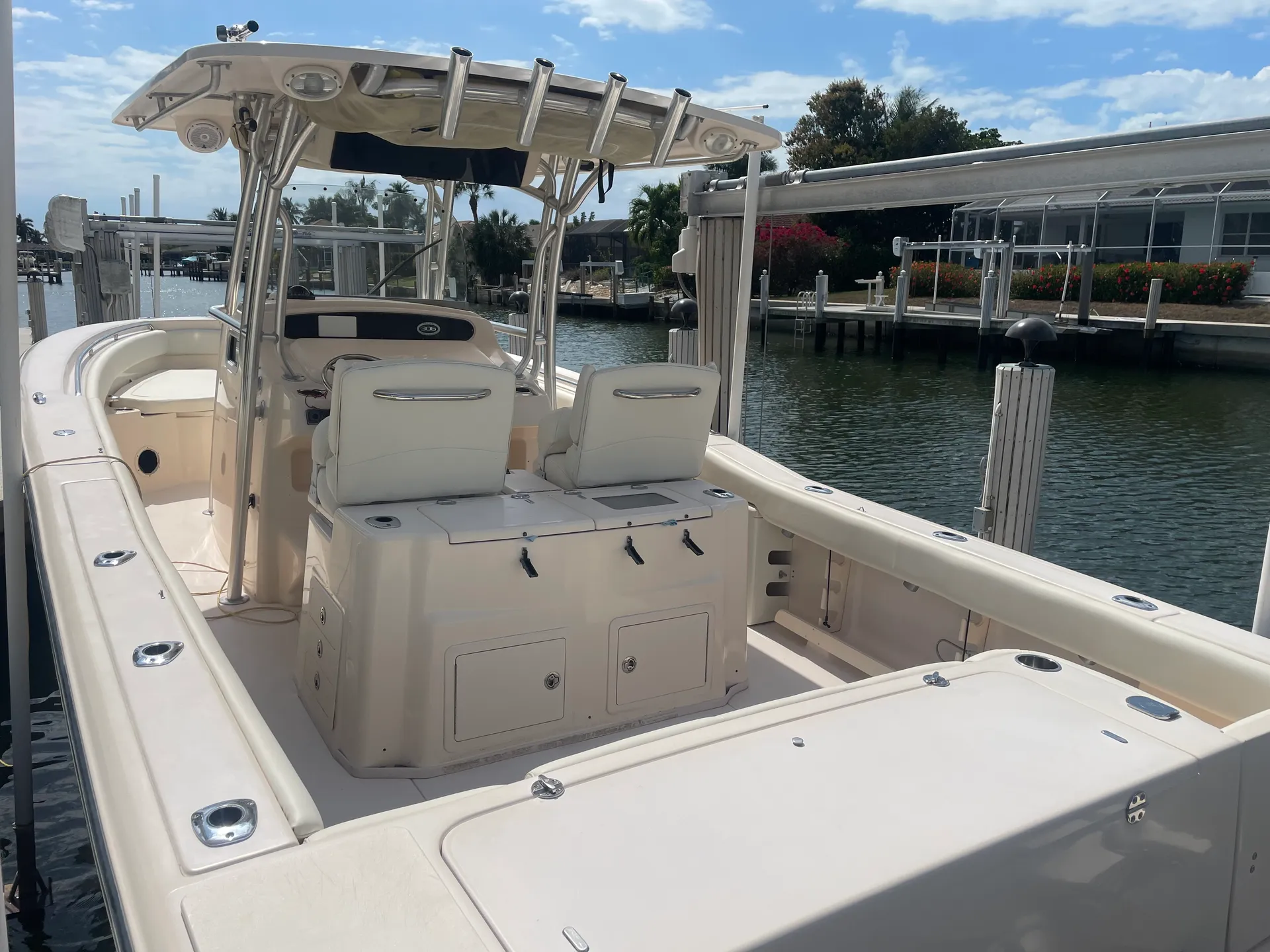 Grady White Boats Canyon 306 in Marco Island, FL — photo 5