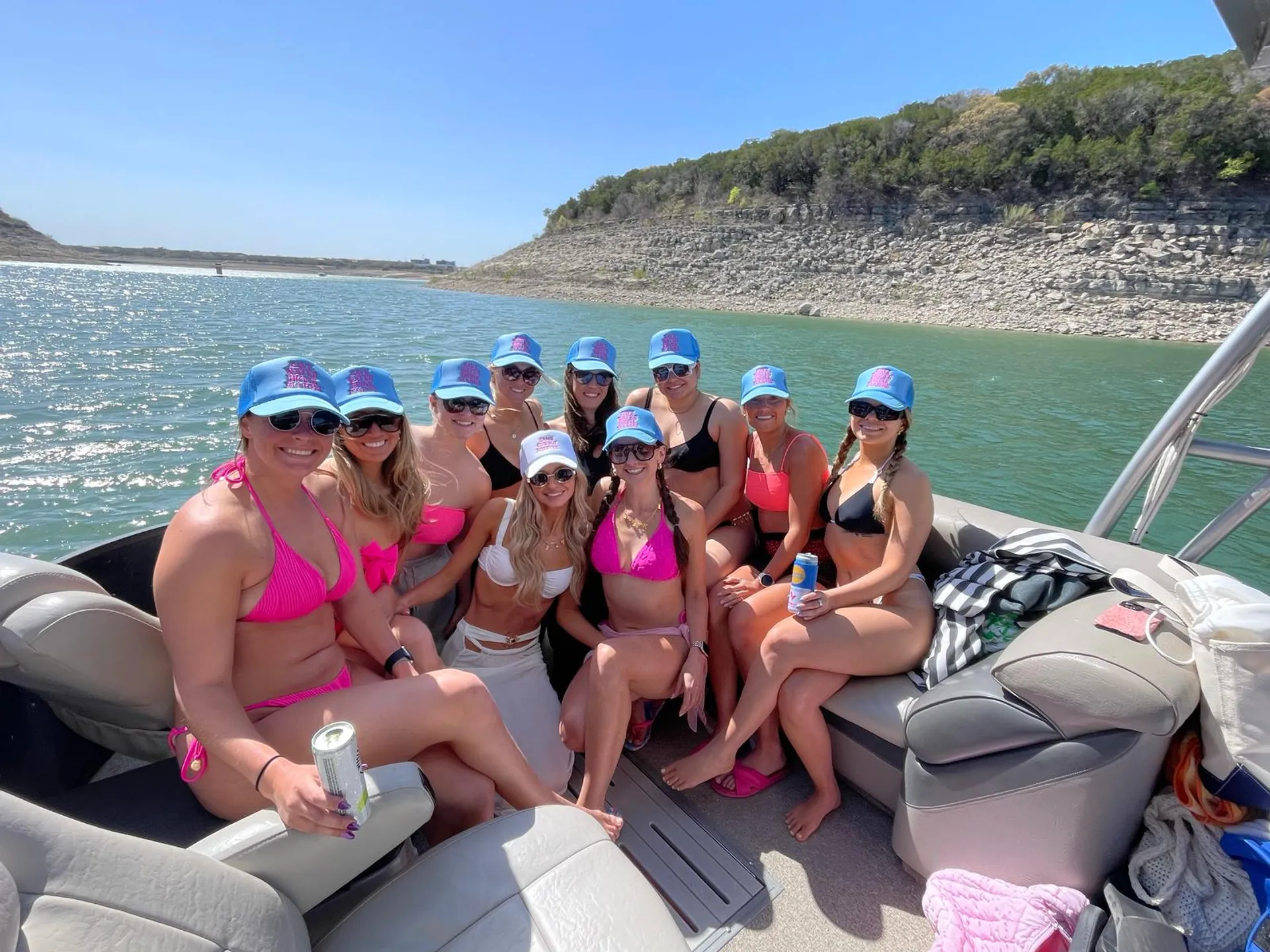 33' Luxury Yacht on Lake Travis