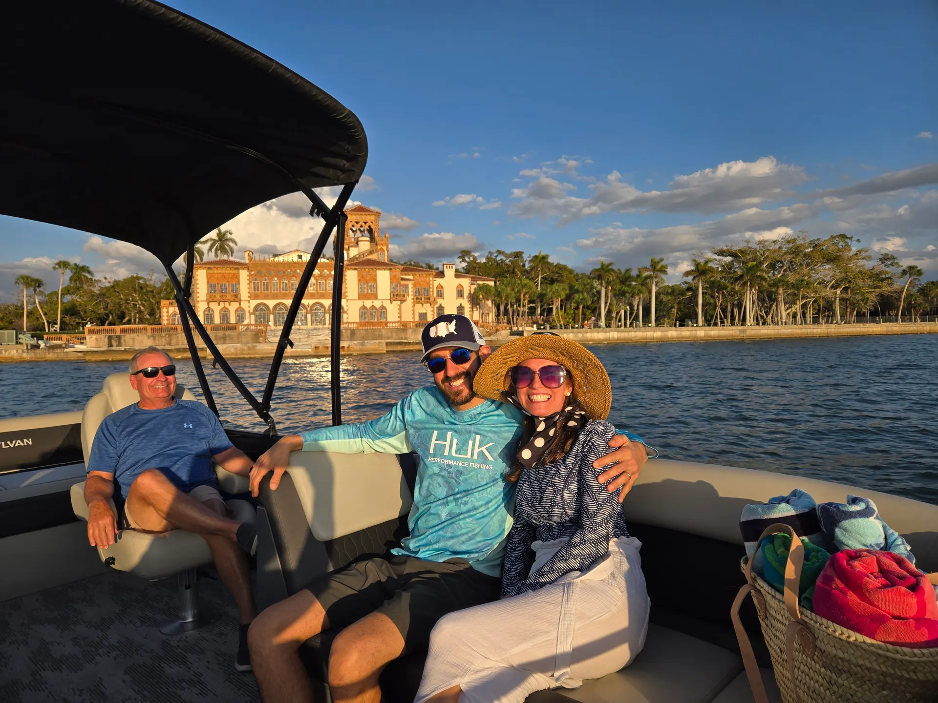 Brand New 2026 Pontoon • Captain Included • Sandbars and Dolphin Tours