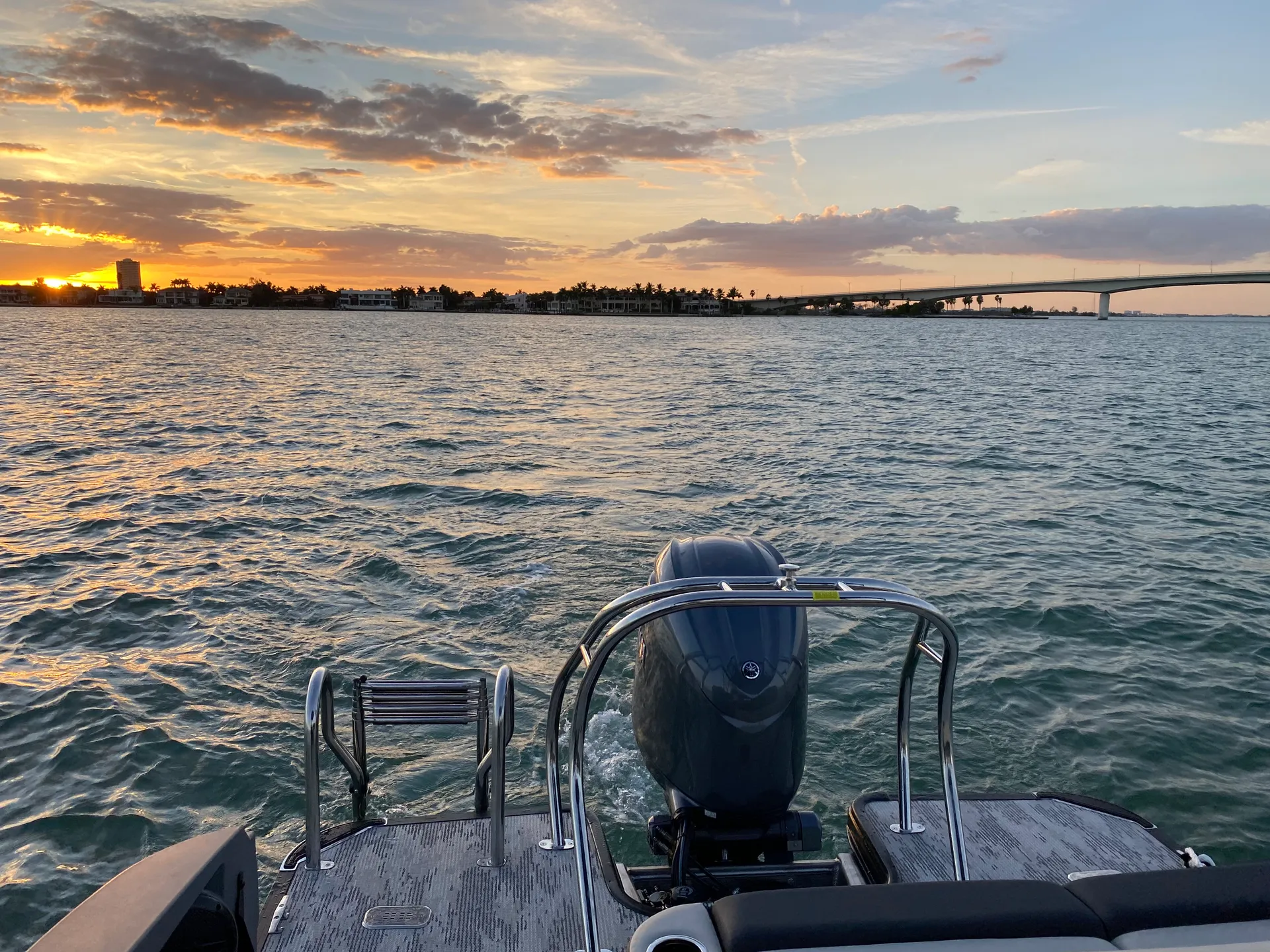 Brand New 2026 Pontoon • Captain Included • Sandbars and Dolphin Tours