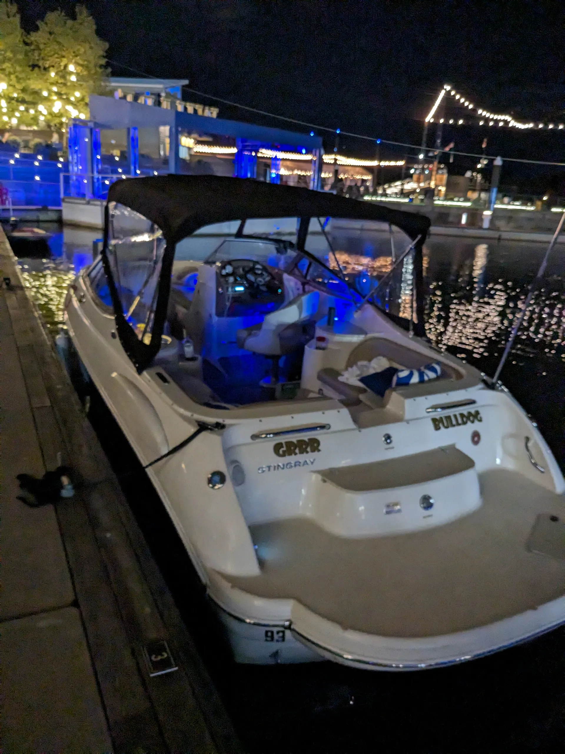 STINGRAY BOATS 225LR OPEN BOW in Alexandria, VA — photo 2