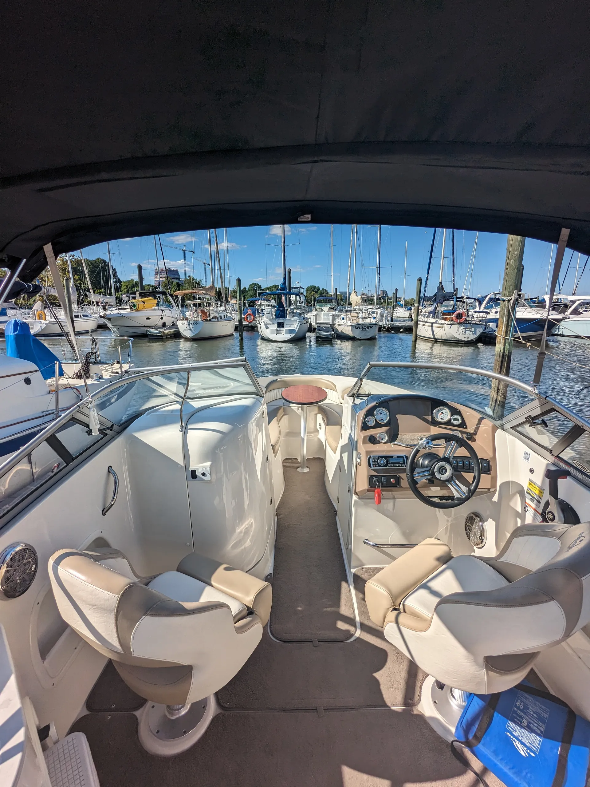 STINGRAY BOATS 225LR OPEN BOW in Alexandria, VA — photo 3