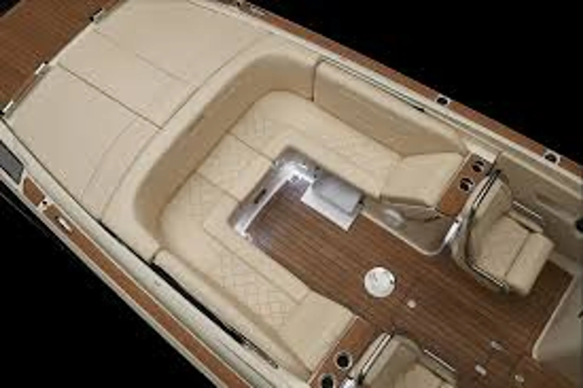 CHRIS CRAFT LAUNCH 27 HERITAGE TRIM EDITION in Sag Harbor, NY — photo 5