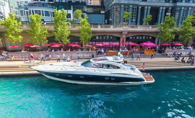 Rent a Sunseeker motor yacht in Chicago, IL near me