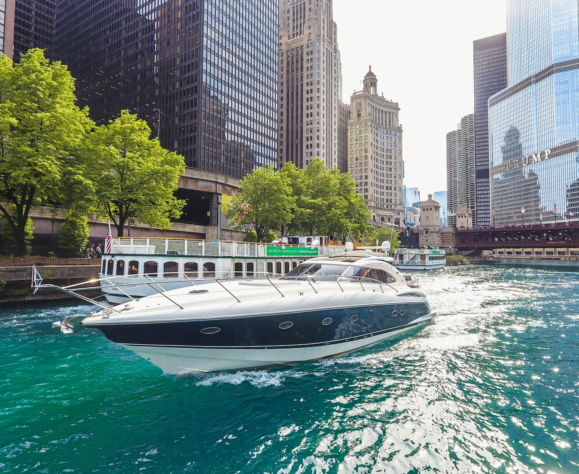 Sunseeker Predator in Chicago, IL — photo 3