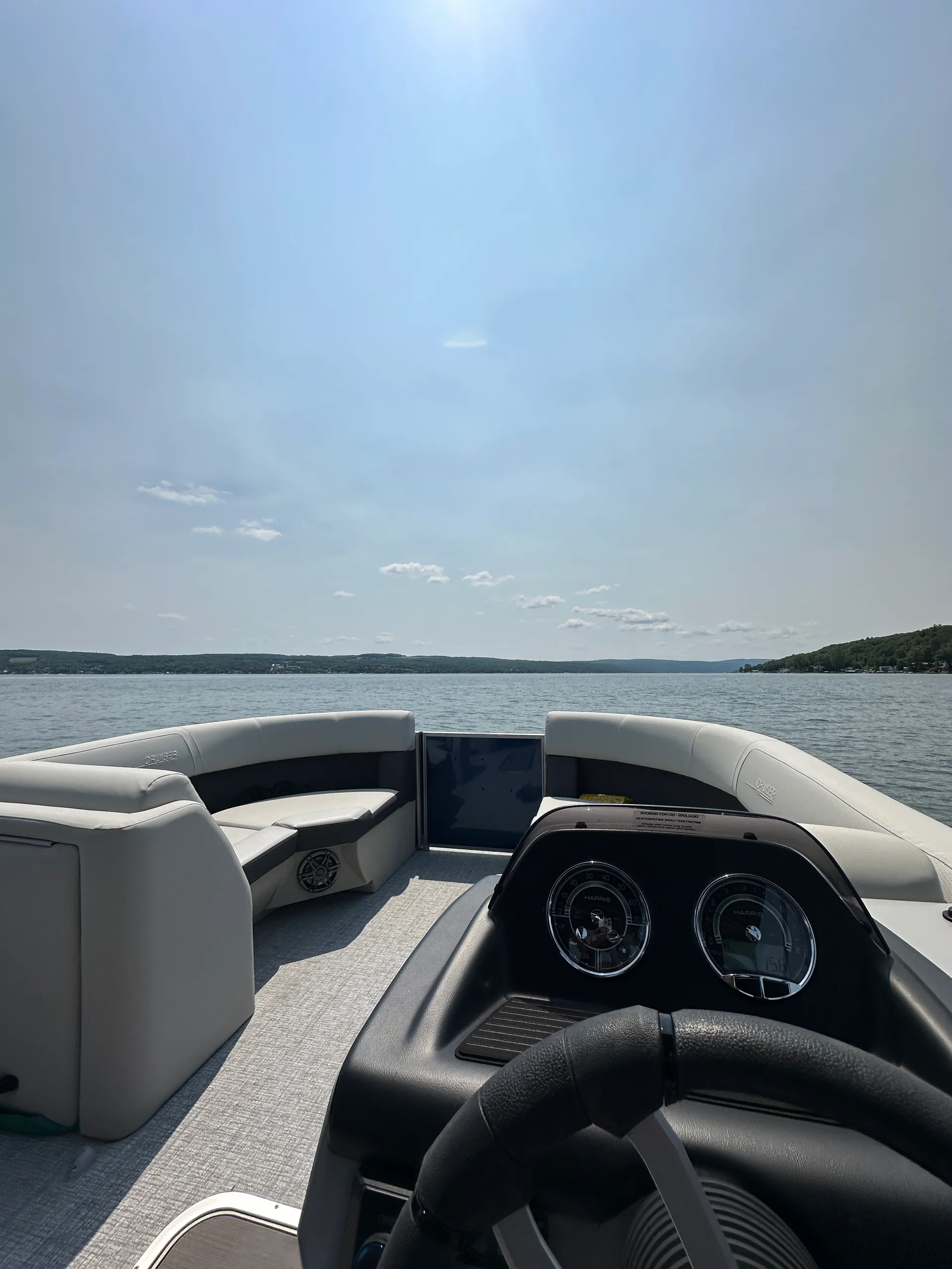 HARRIS BOATS 210 CRUISER SL TRITOON in Penn Yan, NY — photo 4
