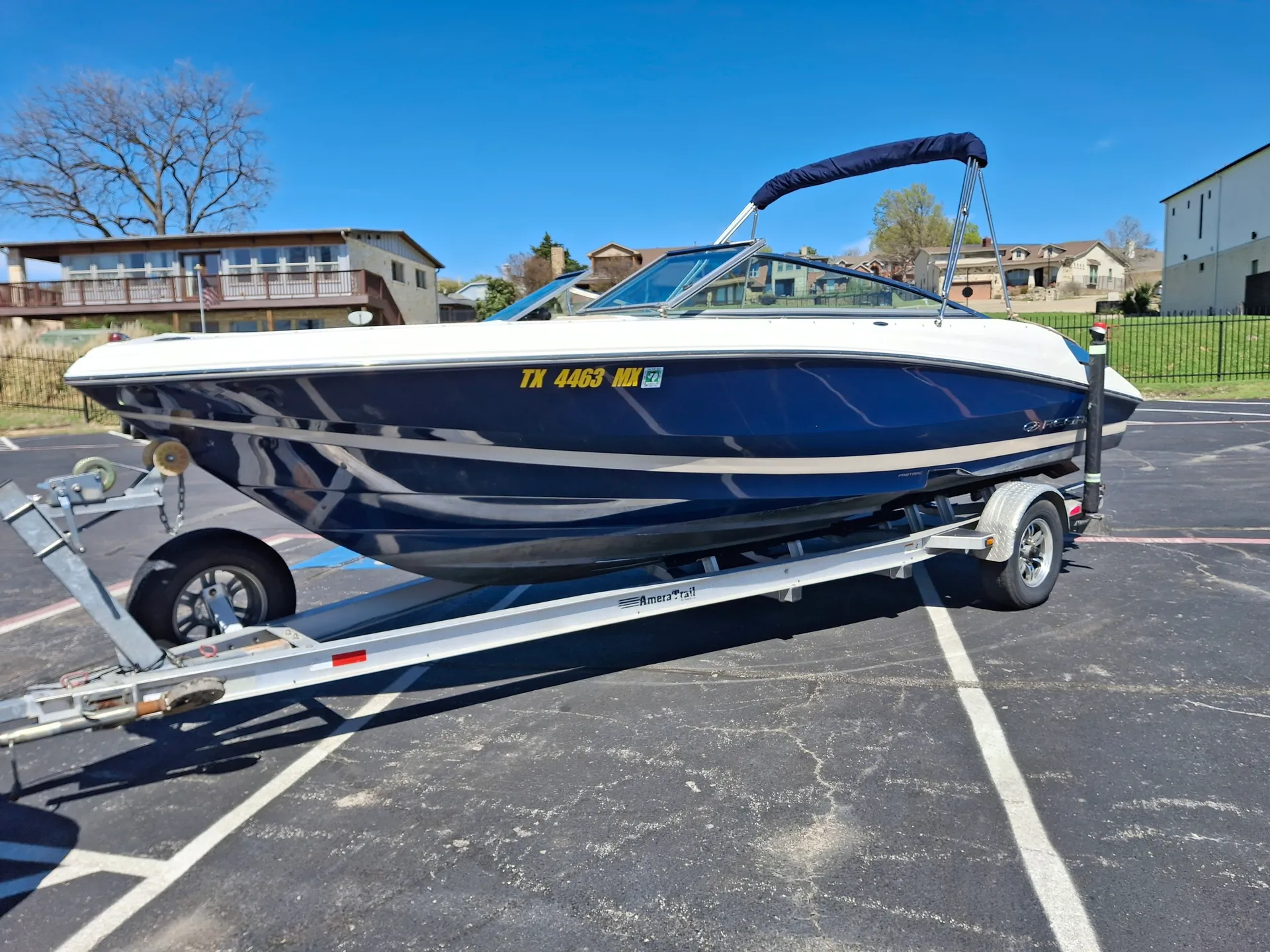 REGAL BOATS 2200 in Garland, TX — photo 8