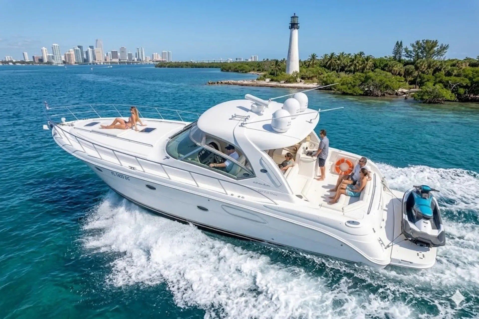 Sea Ray Boats 540 sundancer  in Aventura, FL — photo 2