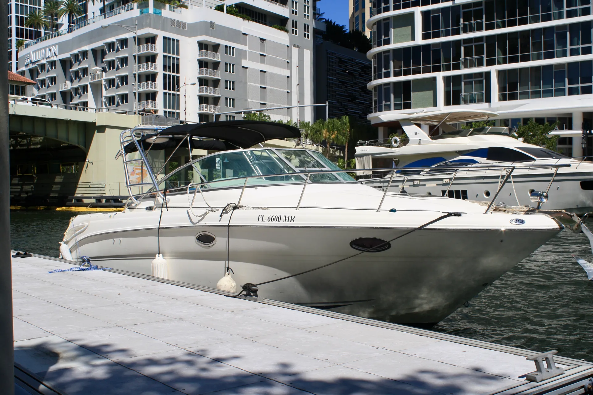 SEA RAY BOATS 290 AMBERJACK V-DRIVE in Fort Lauderdale, FL