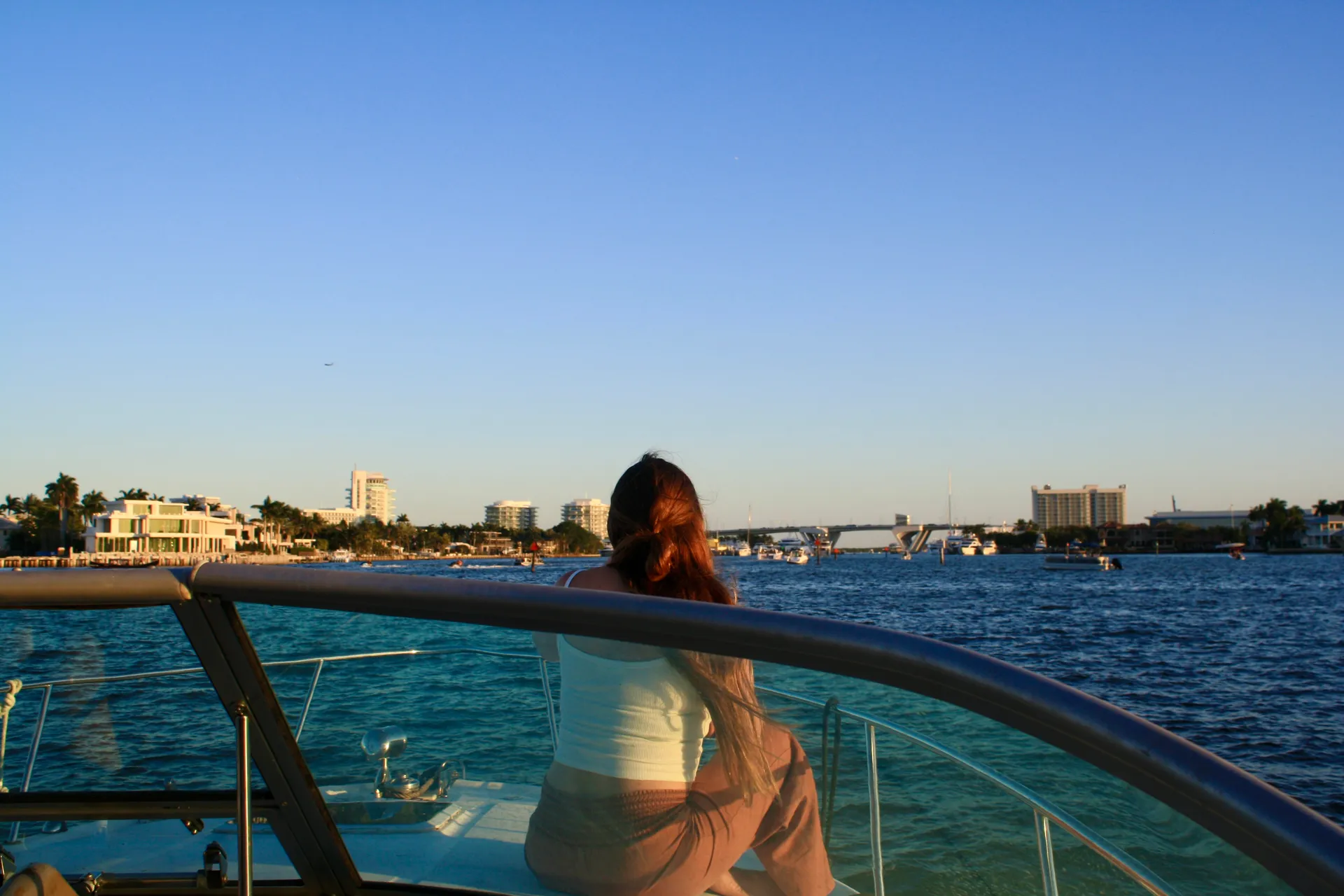 SEA RAY BOATS 290 AMBERJACK V-DRIVE in Fort Lauderdale, FL — photo 8