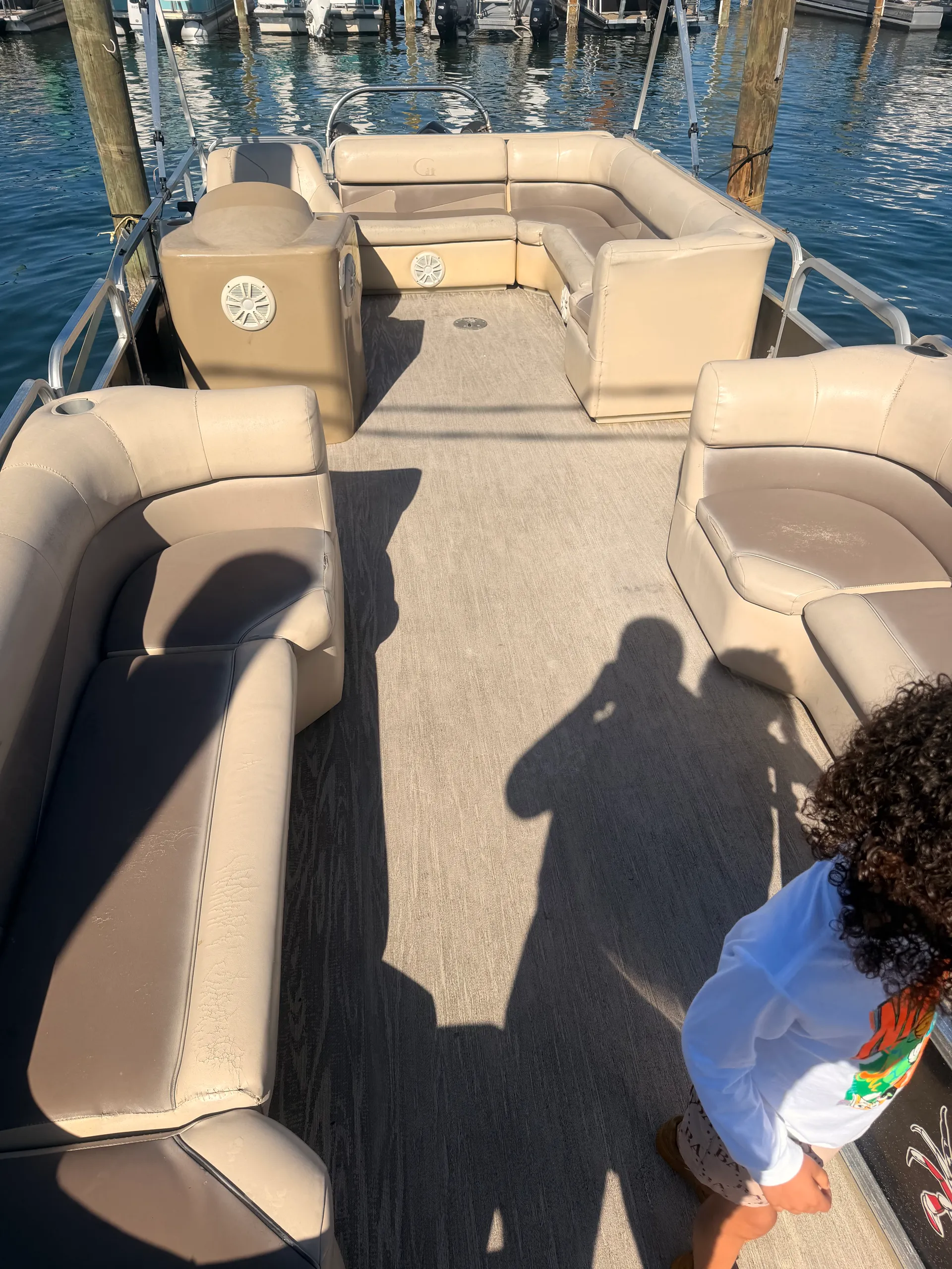 TAHOE PONTOONS GT PROMO CRUISE 2185CR in Pensacola, FL — photo 3