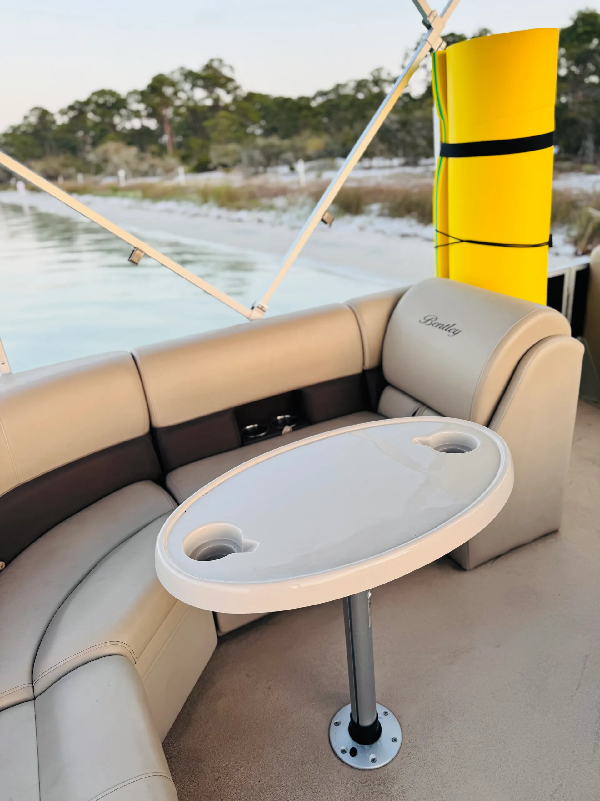 ENCORE BENTLEY LEGACY 240 CRUISE XL in Fort Walton Beach, FL — photo 5