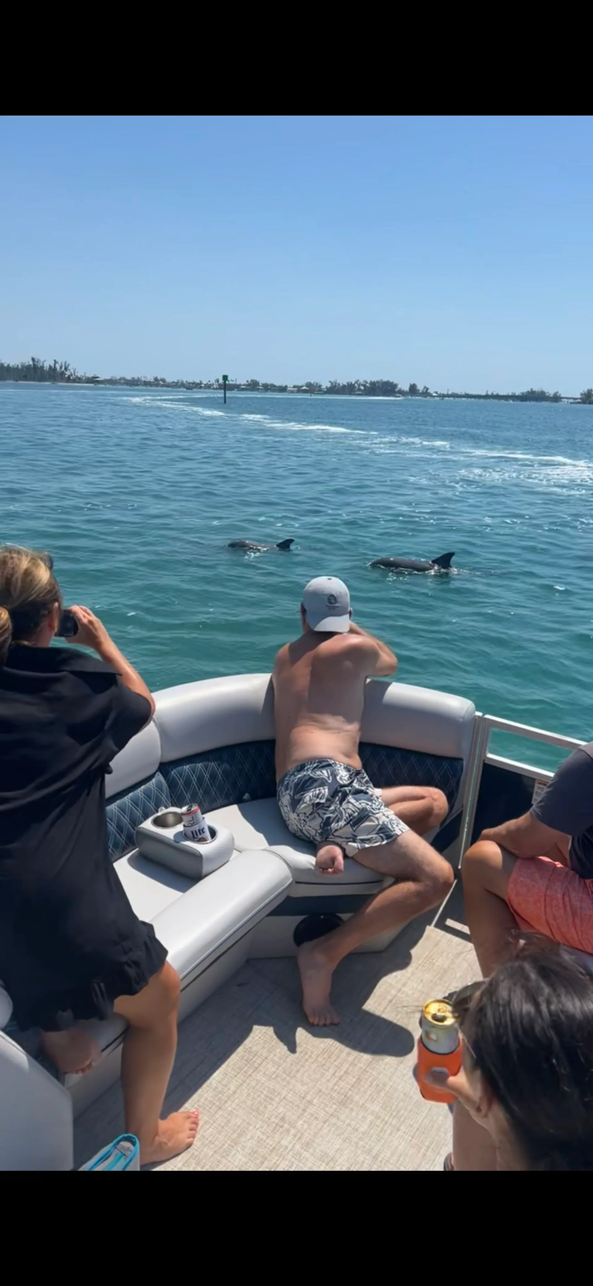 Brand NEW sleek Tritoon with fast comfort for up to 12 guests