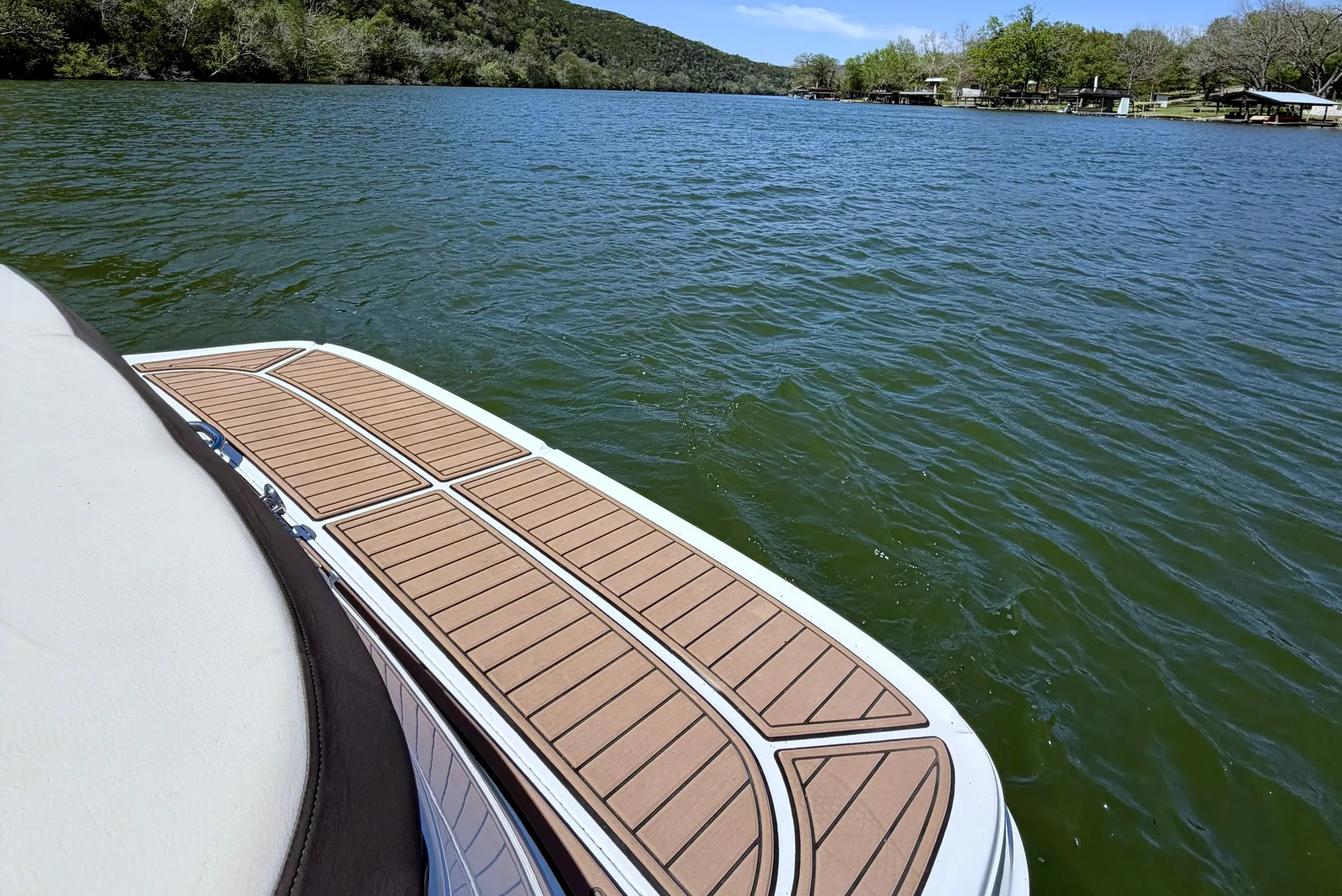 BAYLINER VR5 BOWRIDER in Austin, TX — photo 5