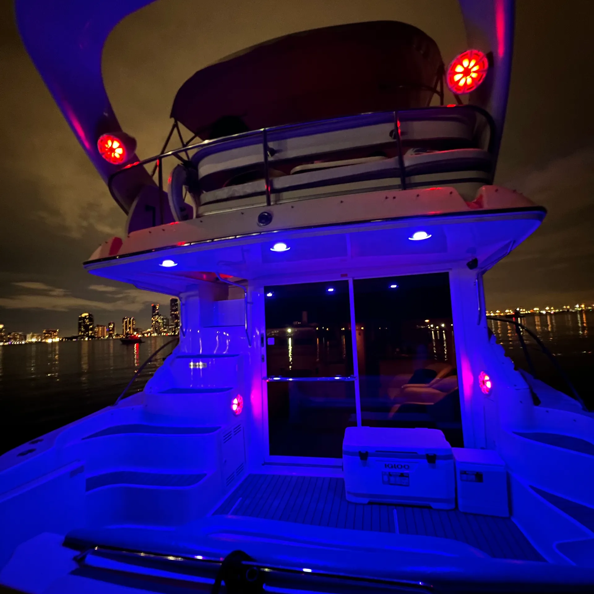 Sea Ray Boats 400 Sedan Bridge in Miami, FL — photo 8
