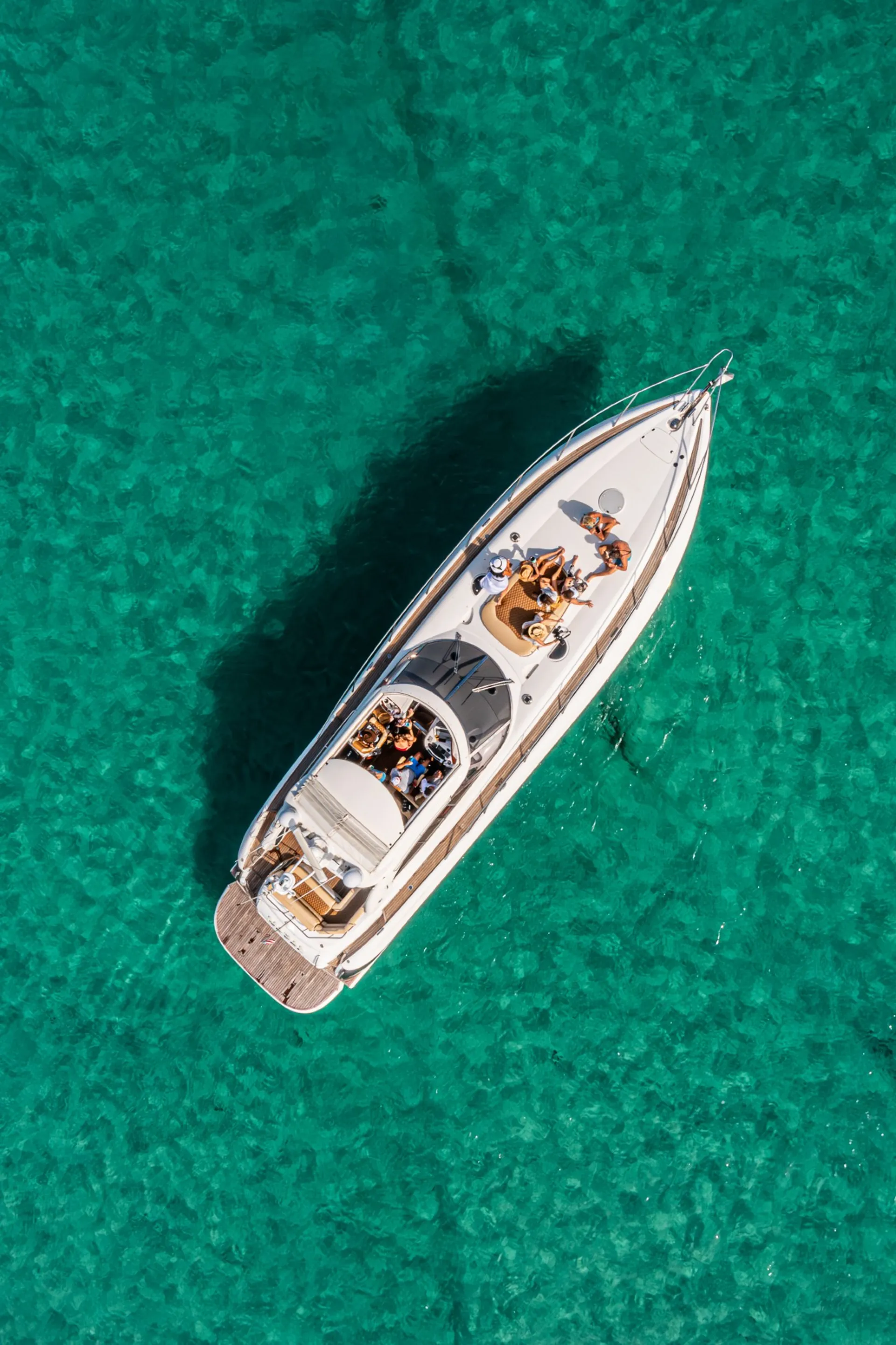 56' Luxury Yacht Crab Island Cruise 12 ppl