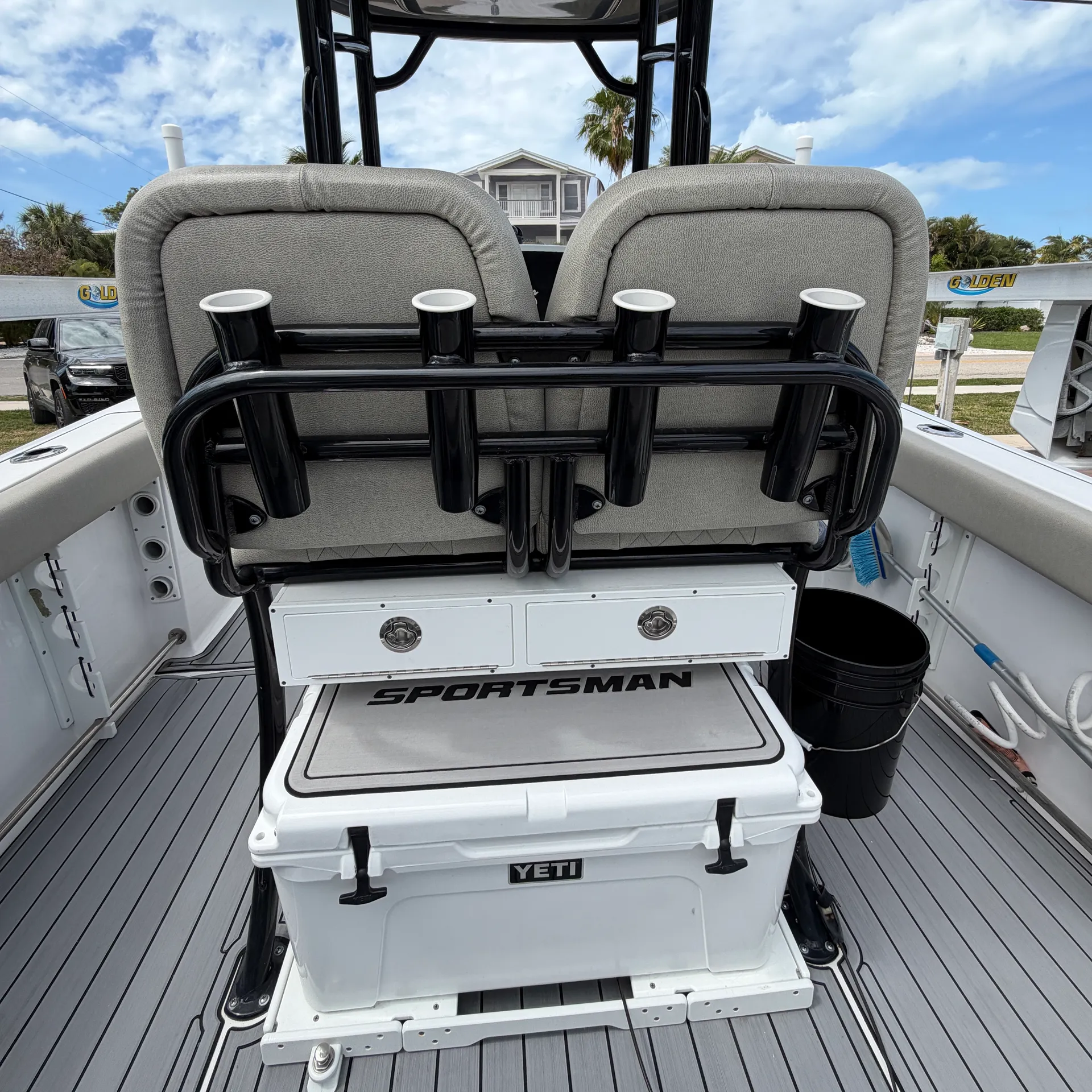 SPORTSMAN BOATS OPEN 232 in Holmes Beach, FL — photo 10