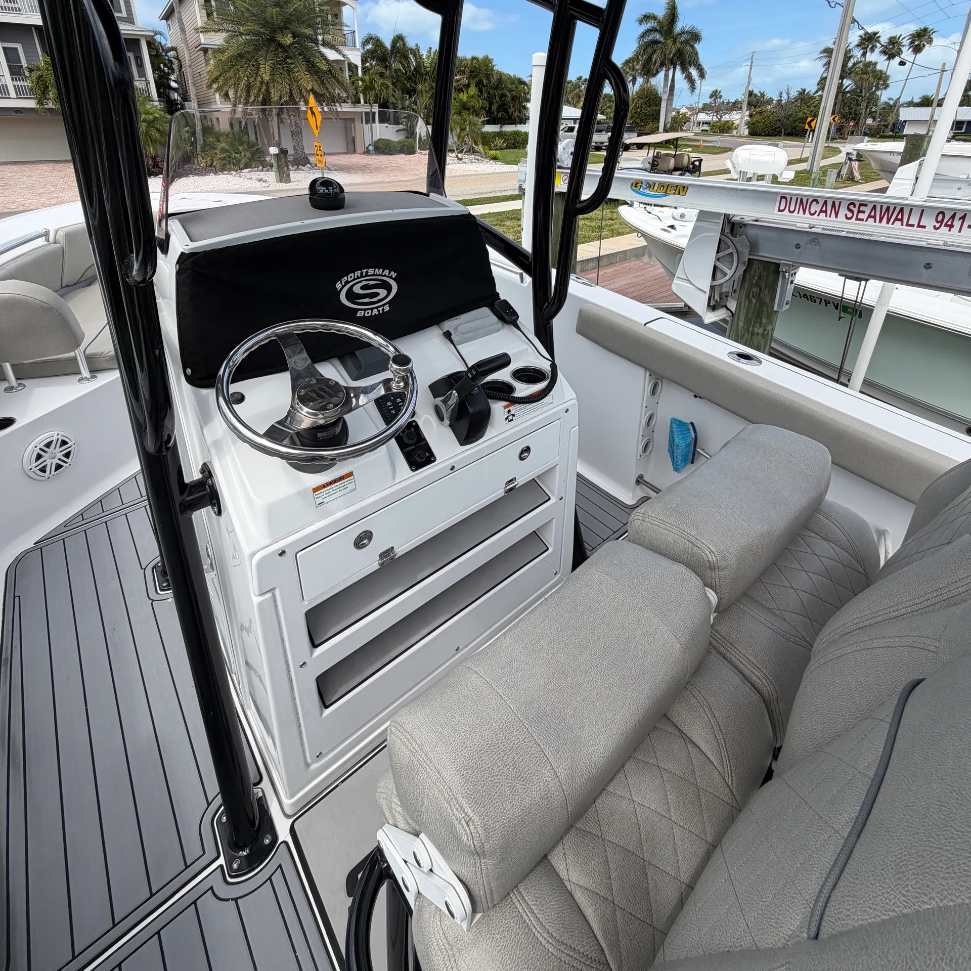 Luxury 23’ Sportsman Center Console | Easy Private Lift Access | Fuel 