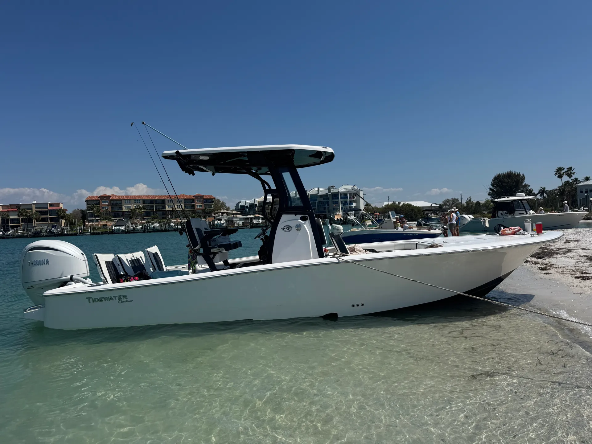 TIDEWATER BOATS 2500 CAROLINA BAY in St. Petersburg, FL