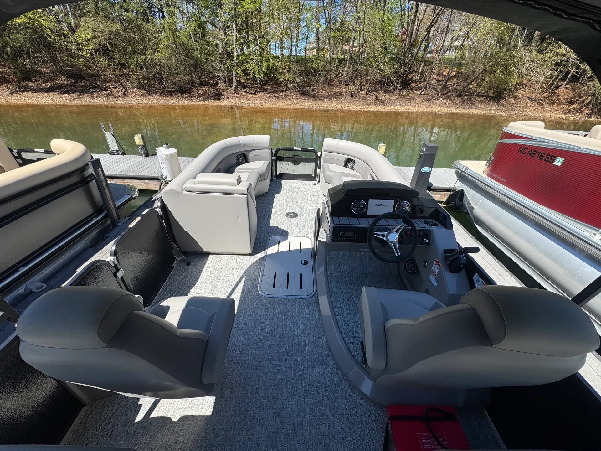 PREMIER MARINE 230 SUNSATION RF TRITOON in Mooresville, NC — photo 10