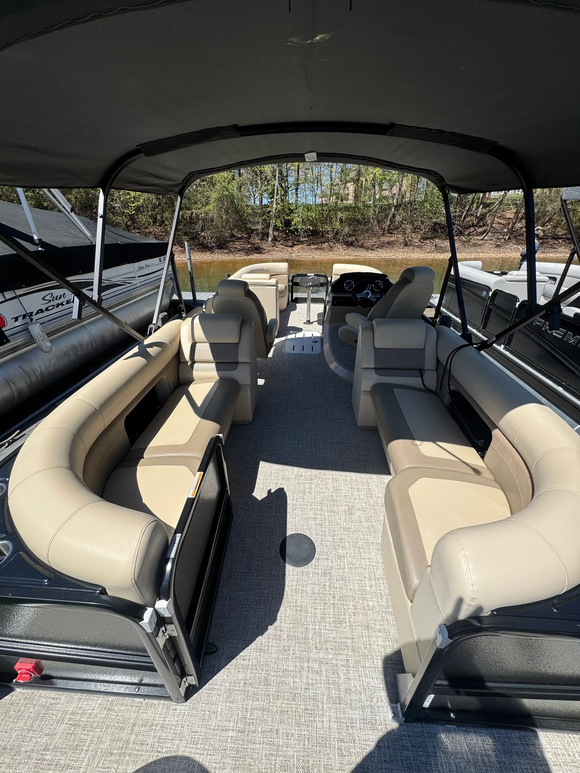 PREMIER MARINE 230 SUNSATION RF TRITOON in Mooresville, NC — photo 9