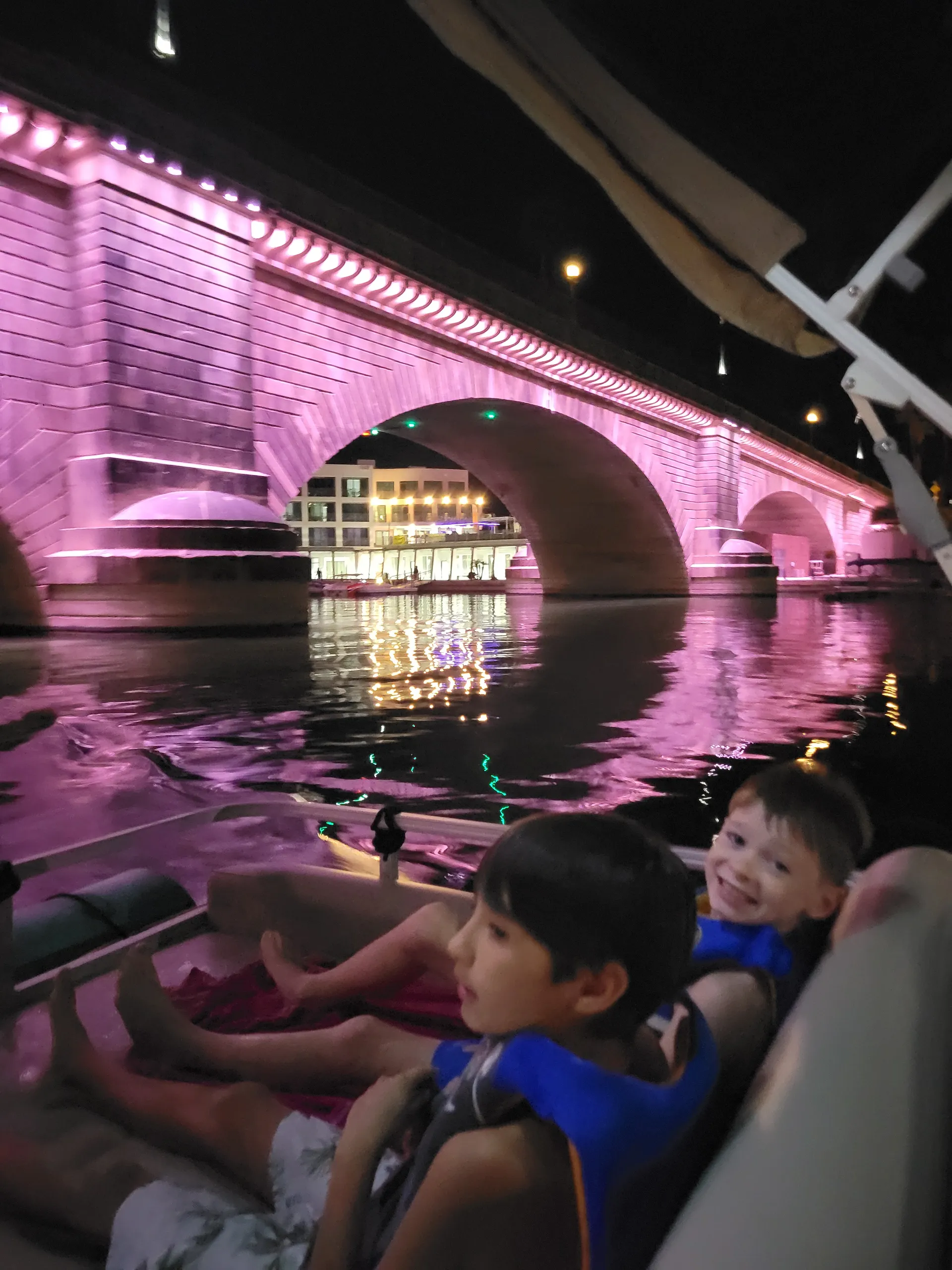 Havasu Adventures/ Relax *Party* Explore