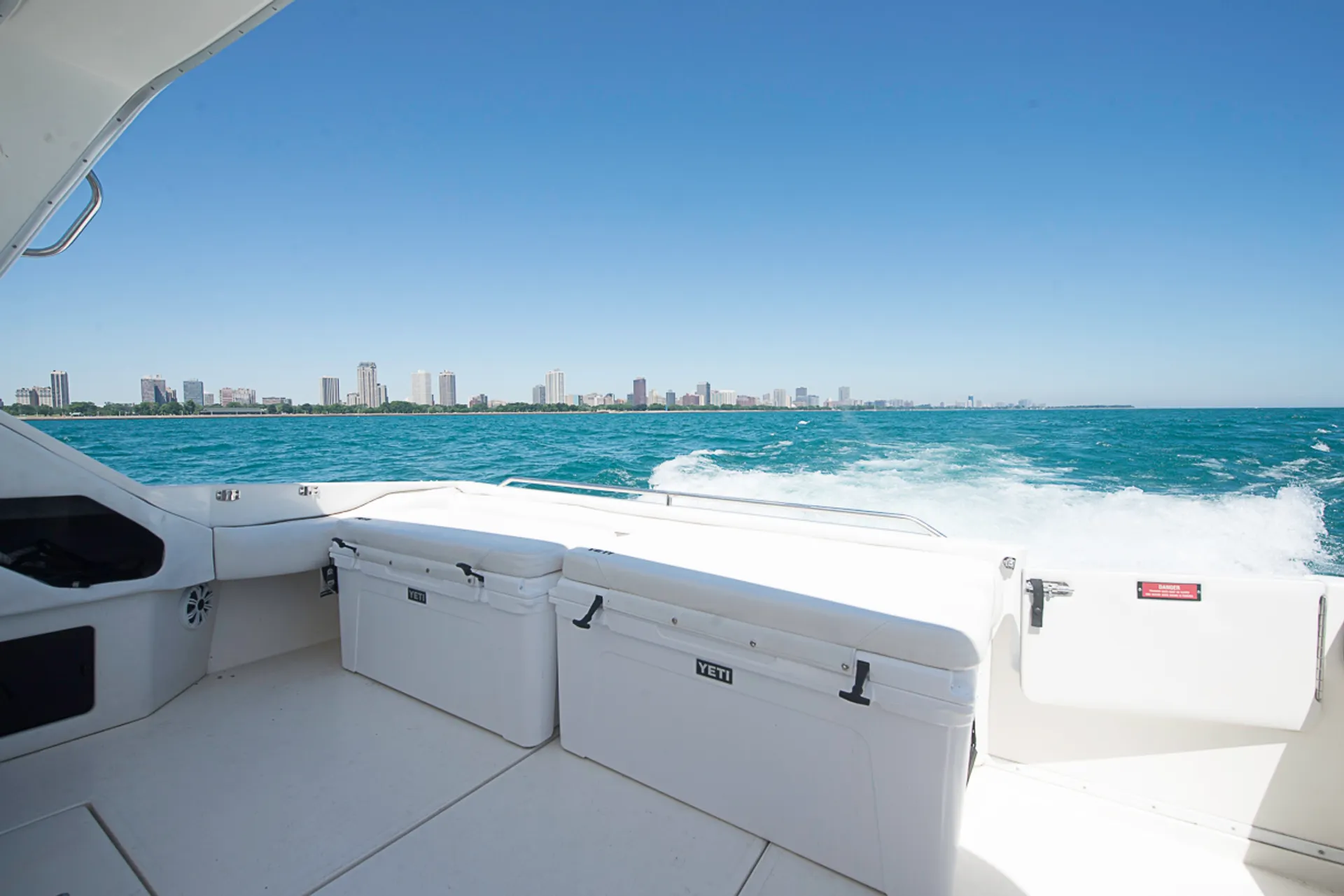 Diversey Harbor Gorgeous 46' Sea Ray Luxury Yacht