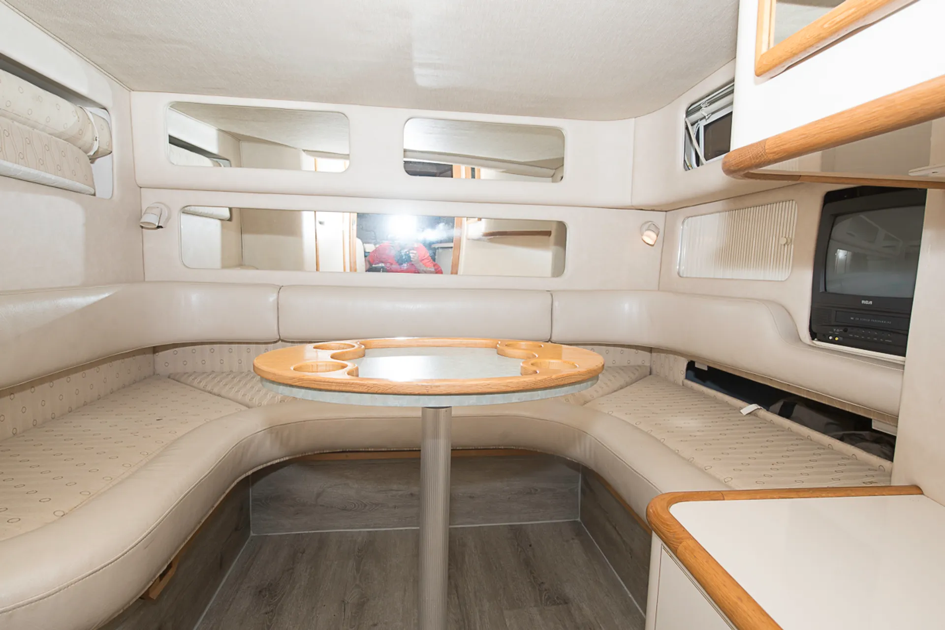Diversey Harbor Gorgeous 48' Sea Ray Luxury Yacht