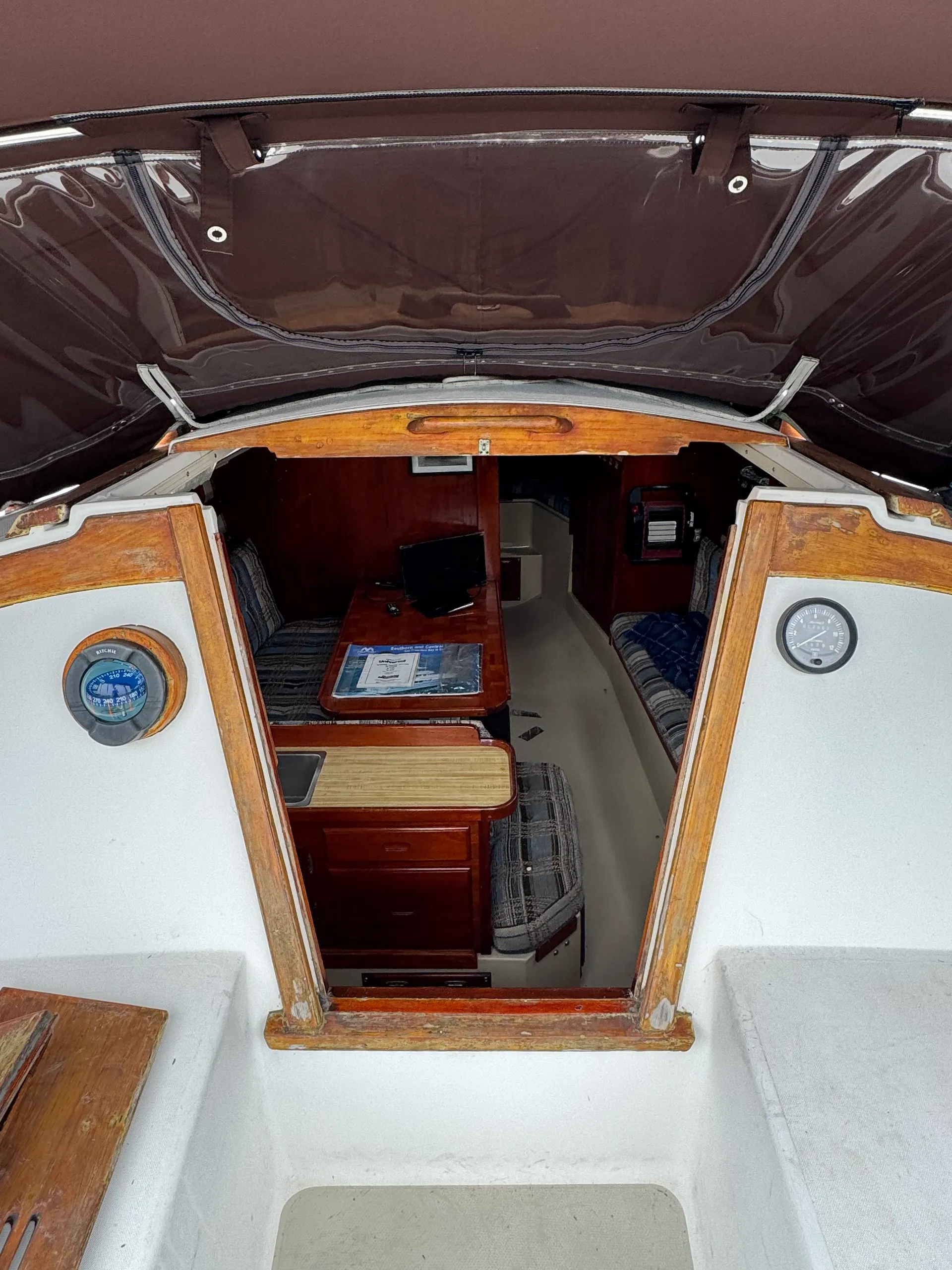 CATALINA 30 in Redondo Beach, CA — photo 7