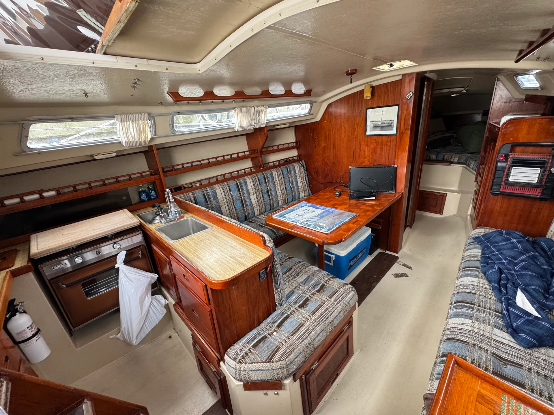 CATALINA 30 in Redondo Beach, CA — photo 10