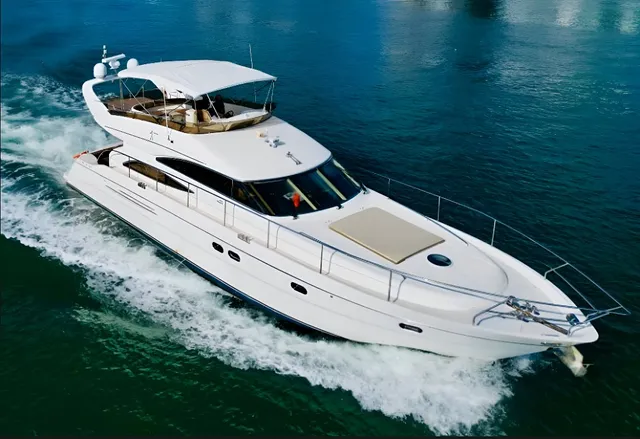 Rent a Flybridge flybridge in Miami, FL near me