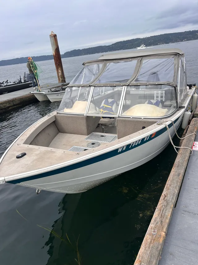 Rent a STARCRAFT MARINE aluminum fishing in Lynnwood, WA near me