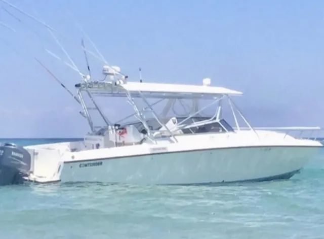 Rent a Contender center console in Key West, FL near me