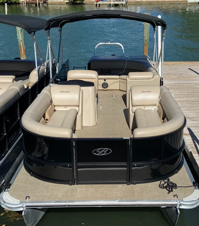 Rent a ENCORE BENTLEY pontoon in Treasure Island, FL near me