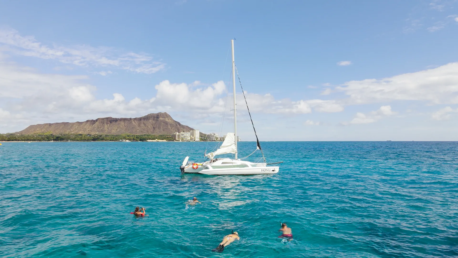 Corsair Marine 31 Ultimate Cruiser in Honolulu, HI — photo 10