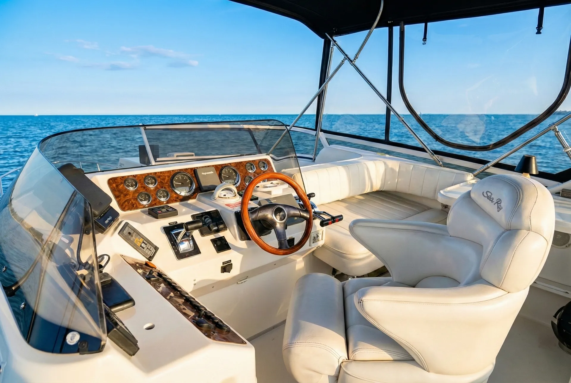 Sea Ray Boats 440 Express Bridge in Chicago, IL — photo 4