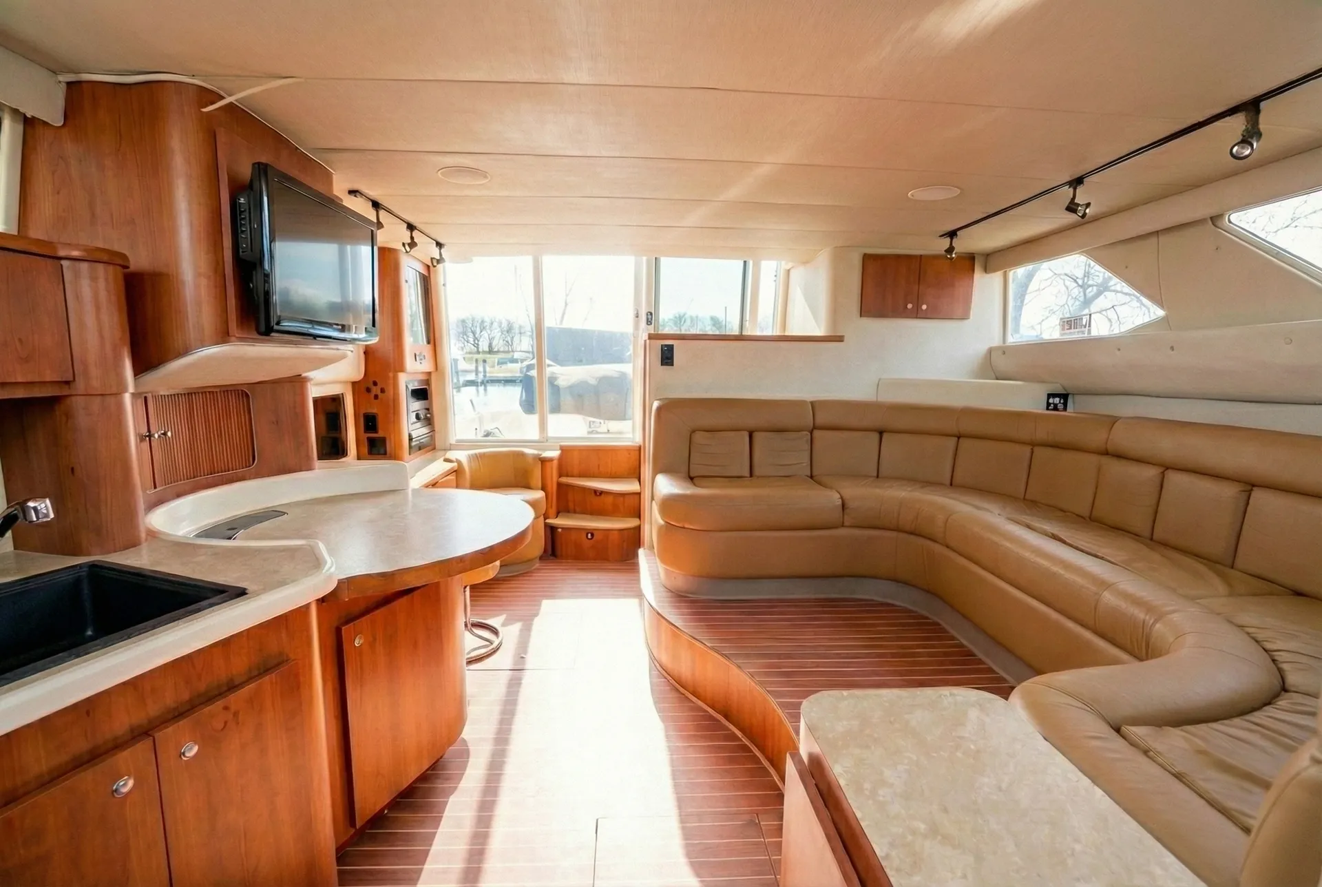 Sea Ray Boats 440 Express Bridge in Chicago, IL — photo 6