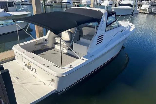 Rent a Sea Ray Boats express cruiser in Charleston, SC near me