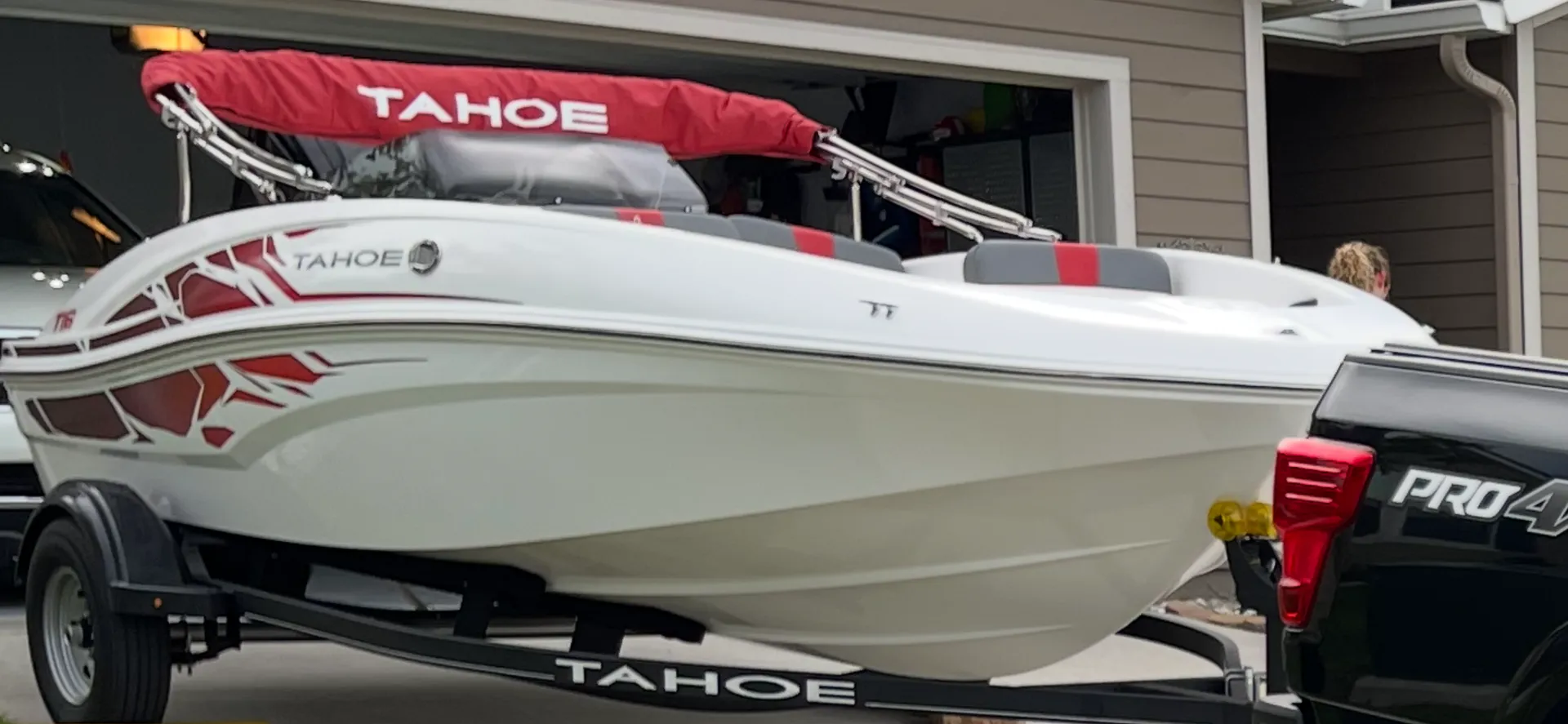 2022 Tahoe T16 — Under 50 Hours, Ready to Cruise